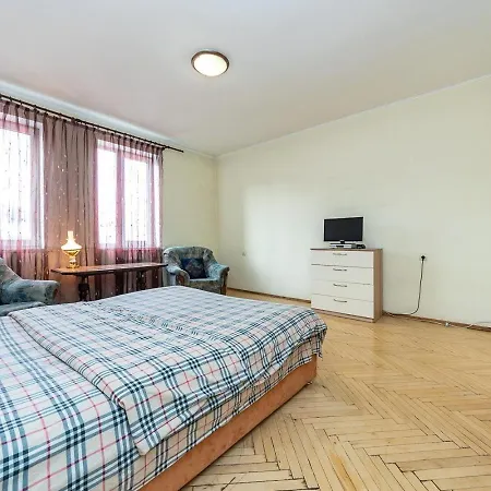 Apartment On Voloska 36/38
